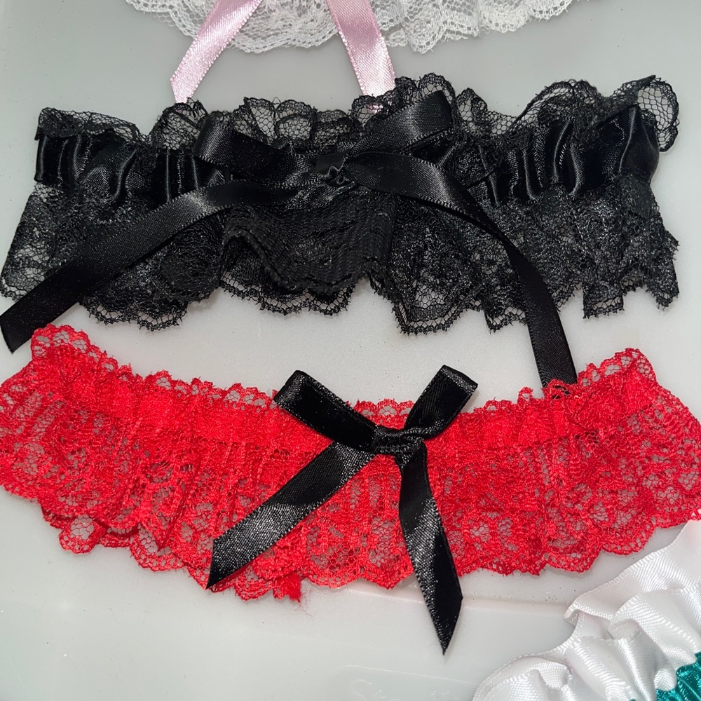6 Fancy Leg Garters